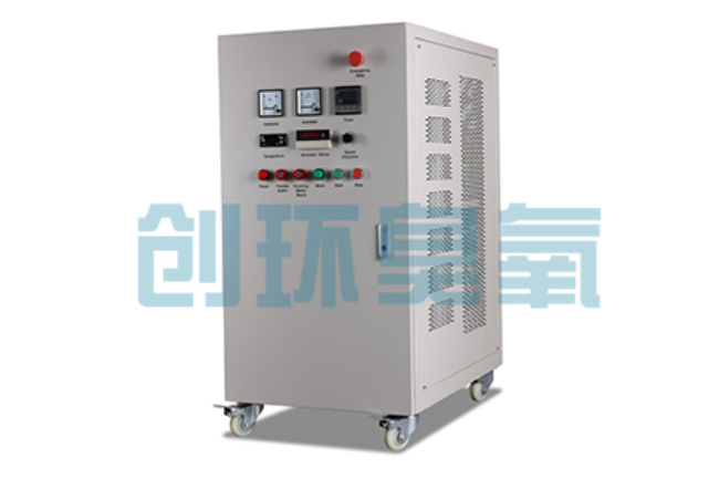 迪庆冬季养殖场密闭消毒双赢方案：臭氧发生器在工厂化水产与畜牧场景的安全应用